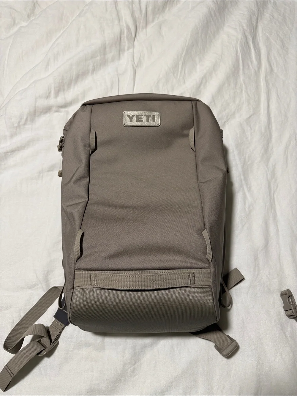 NWOT YETI 22L Carry On Backpack, Cape Dark Taupe